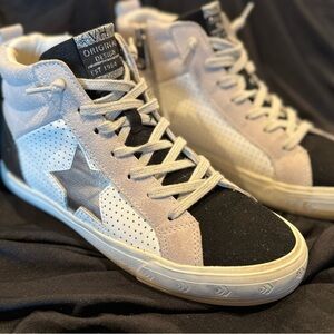 Vintage Havana - Women's Axel Hi Top Sneaker Size 8